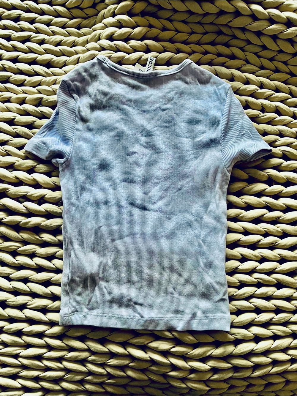 H&M Divided Ribbed Light Blue Crewneck Tee - Picture 2 of 6